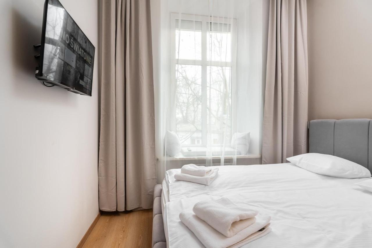 Modern Centrally Located Apartments - By Upstairs Krakow Luaran gambar