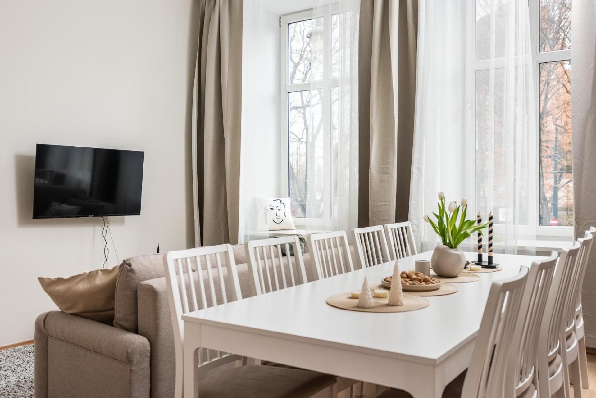 Modern Centrally Located Apartments - By Upstairs Krakow Luaran gambar