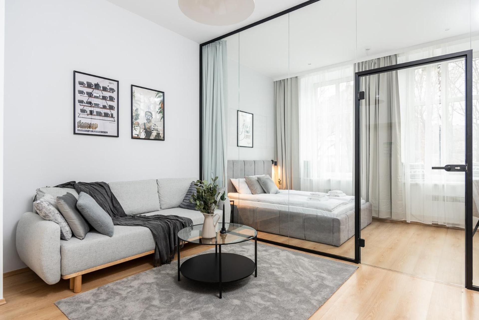 Modern Centrally Located Apartments - By Upstairs Krakow Luaran gambar