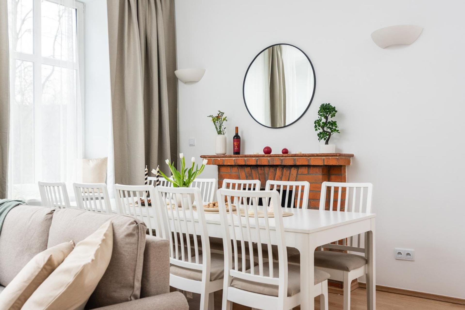 Modern Centrally Located Apartments - By Upstairs Krakow Luaran gambar